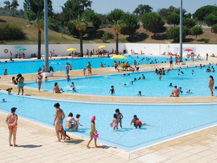 Completo Municipal de Piscinas das Manteigadas