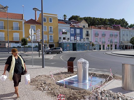 original_08_31_17_43_instalacao_contentores_enterrados_01