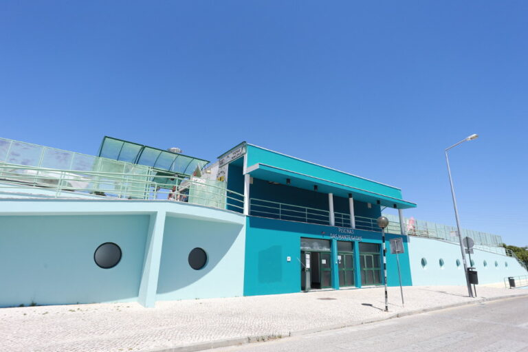 Completo Municipal de Piscinas das Manteigadas
