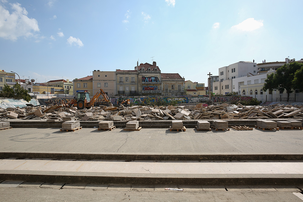 Obras no Largo de Jesus