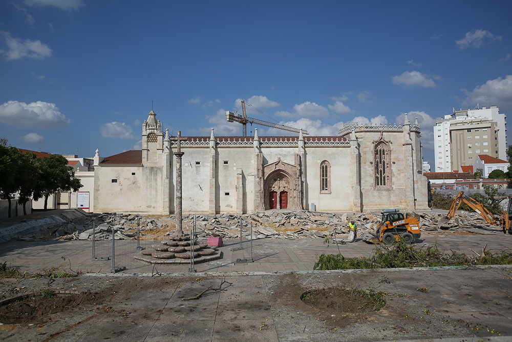Obras no Largo de Jesus
