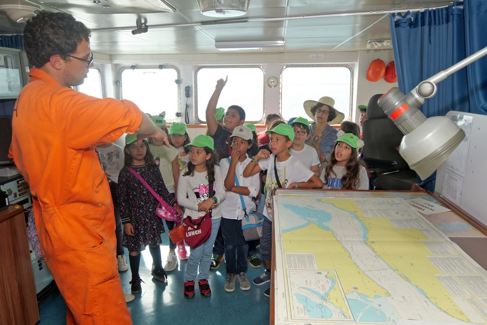 Visitas escolares aos navios Sagres e Mar Portugal - Semana do Mar