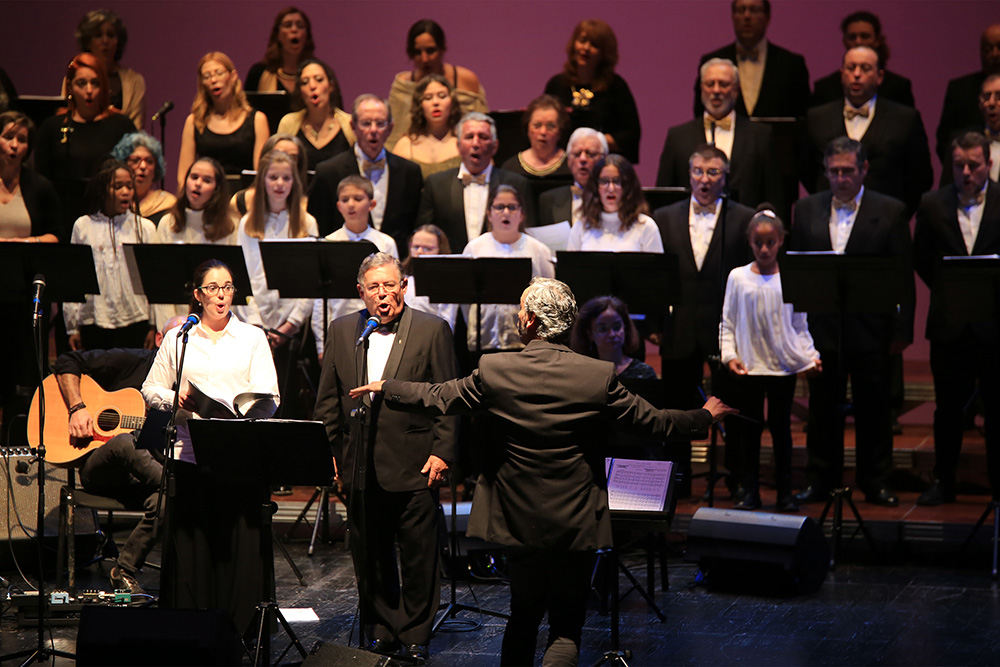 Carlos Guilherme e Coral Luísa Todi