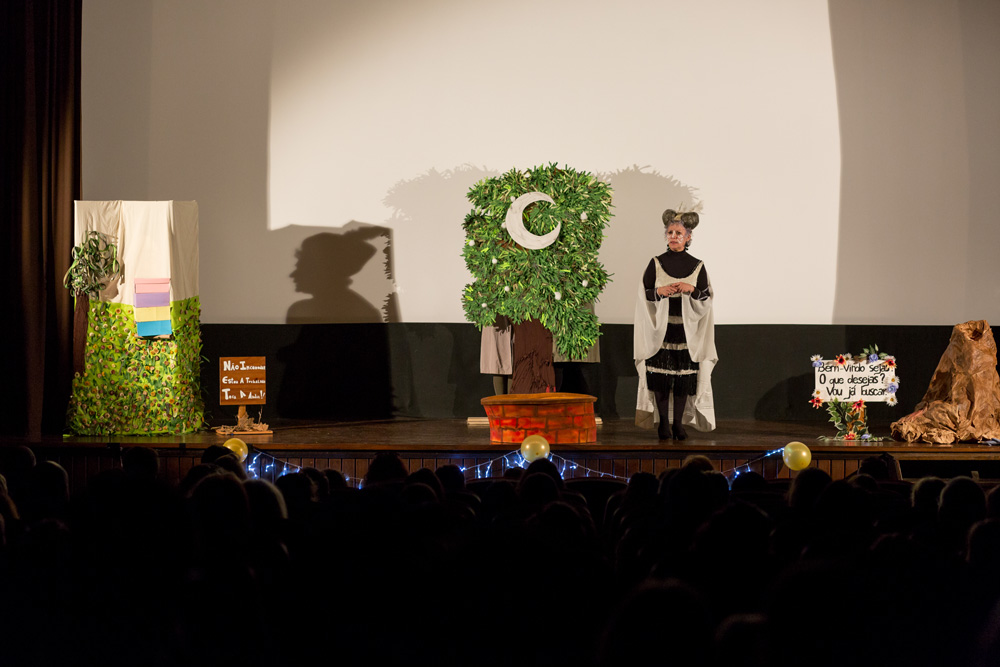 O Segredo da Abelha - Teatro