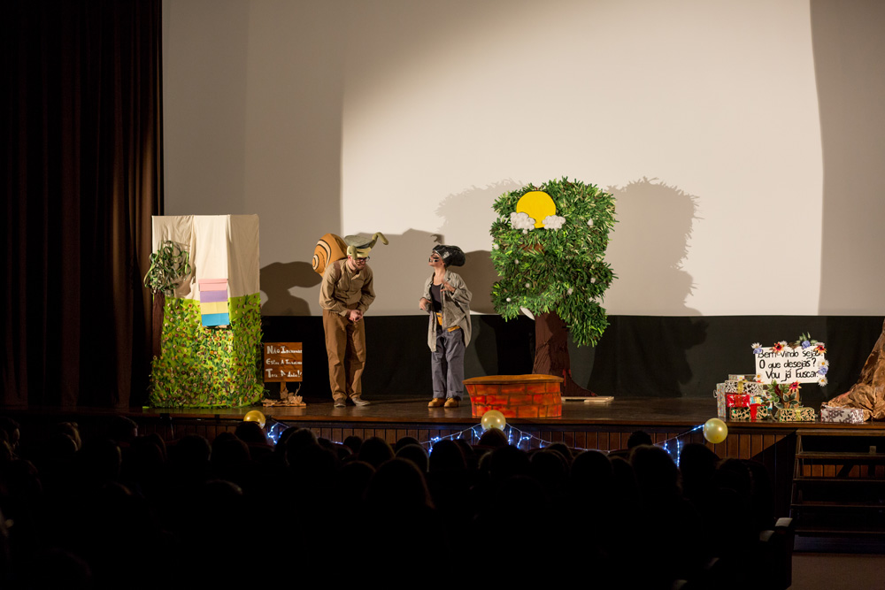 O Segredo da Abelha - Teatro