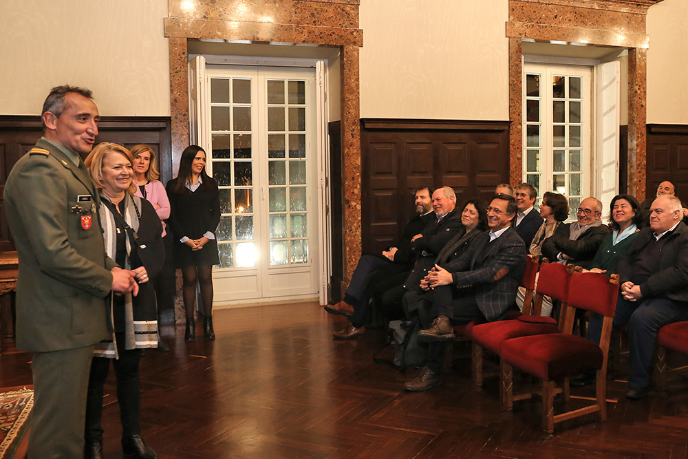 Imposição de Galões de Tenente-Coronel ao Comandante dos Sapadores