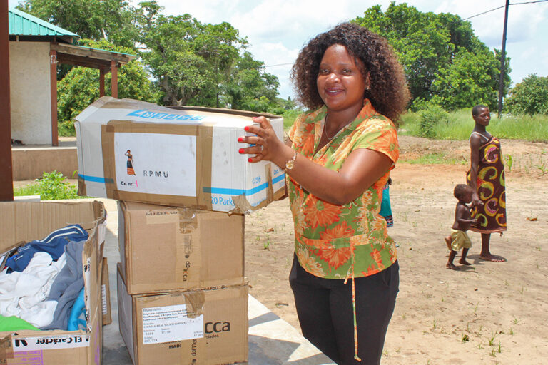 Setúbal ajuda Quelimane - distribuição de bens