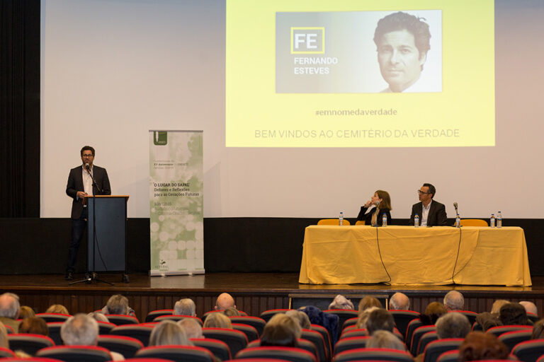 Conferência Comunicação e Pós Verdade - Lugar do Sapal