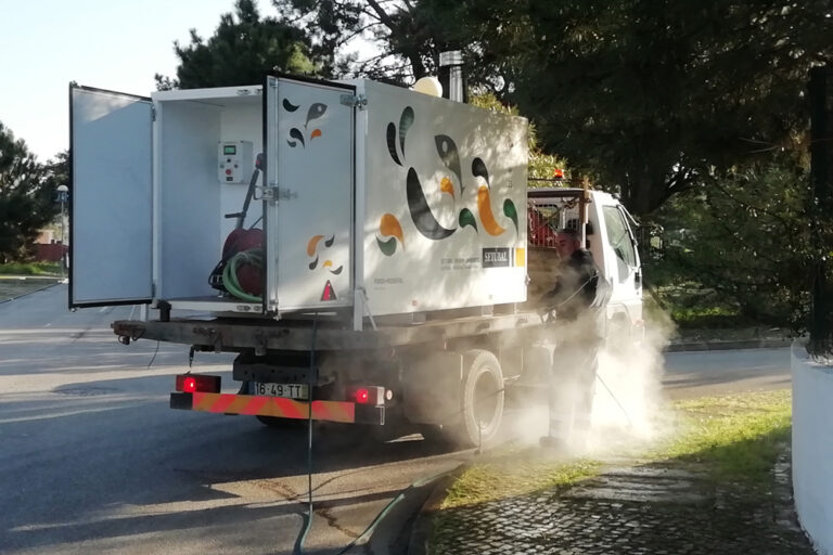 Equipamento de Monda Térmica