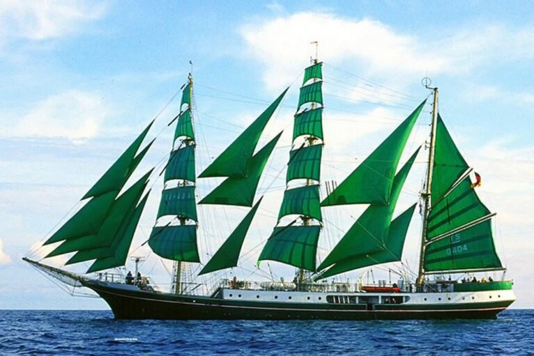 Veleiro Alexander Von Humboldt - escala em Setúbal