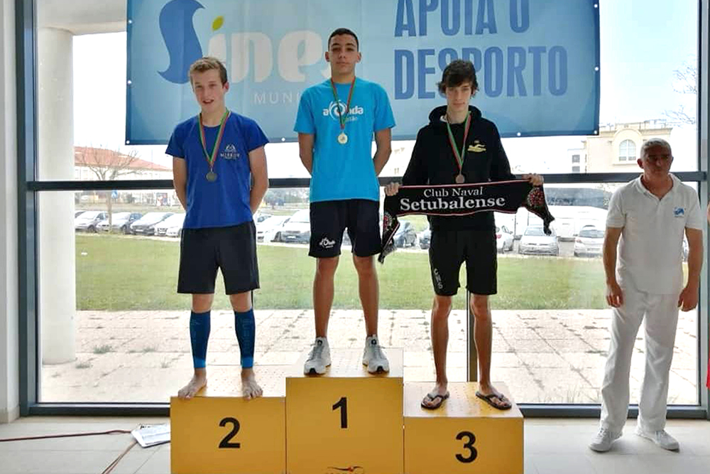 Rodrigo-Lopes---1º-classificado-200m-mariposa