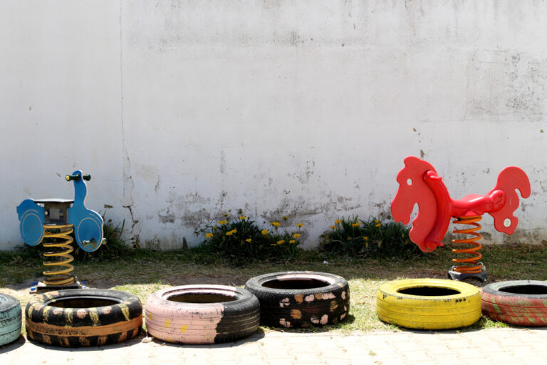 EB Manteigadas | Instalação de equipamentos lúdicos