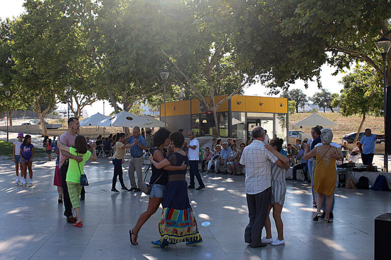 Cultura em Movimento | Dança na Rua | Tango | Foto da Junta de Freguesia de São Sebastião