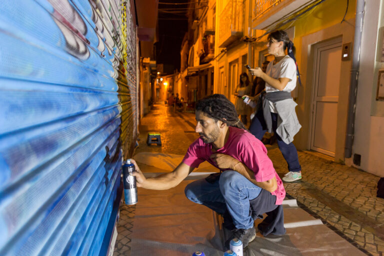 Montras com Arte - 2ª ação no dia 10 de agosto