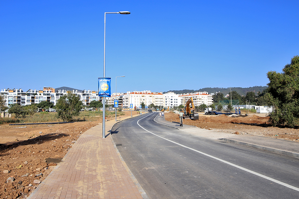 Novo esquema de circulação entrada norte da Avenida dos Ciprestes