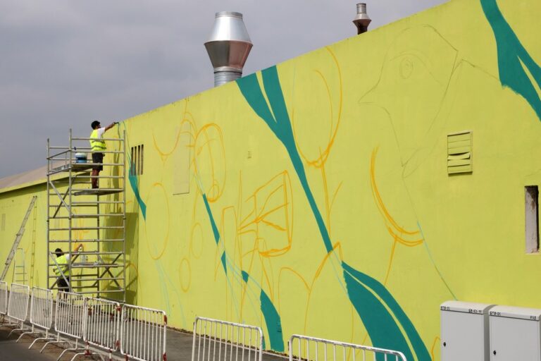 Jardins Efémeros - pintura de mural - Avenida de Moçambique