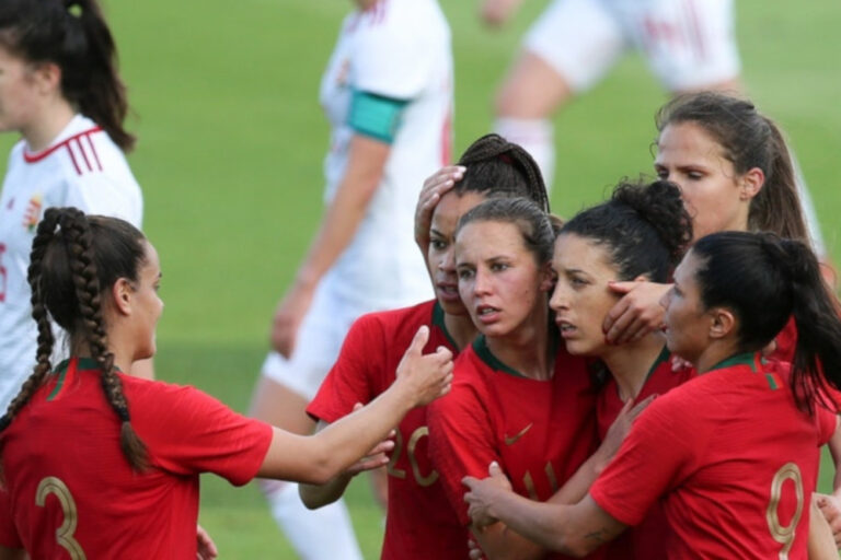 Seleção Feminina de Futebol
