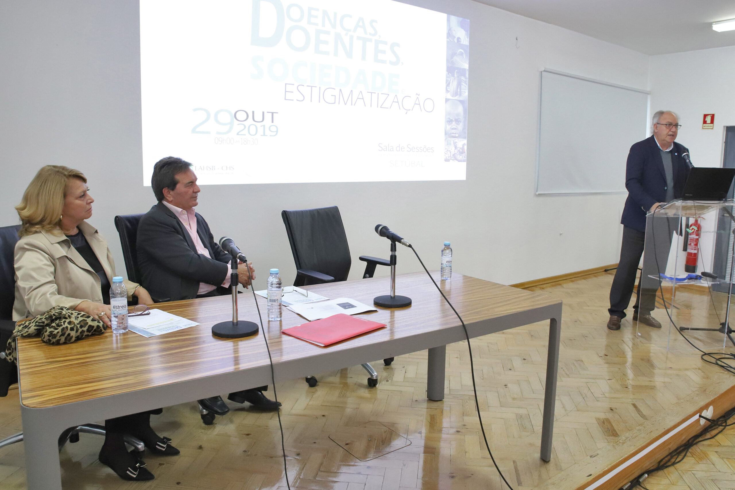 Debate Doenças e Doentes