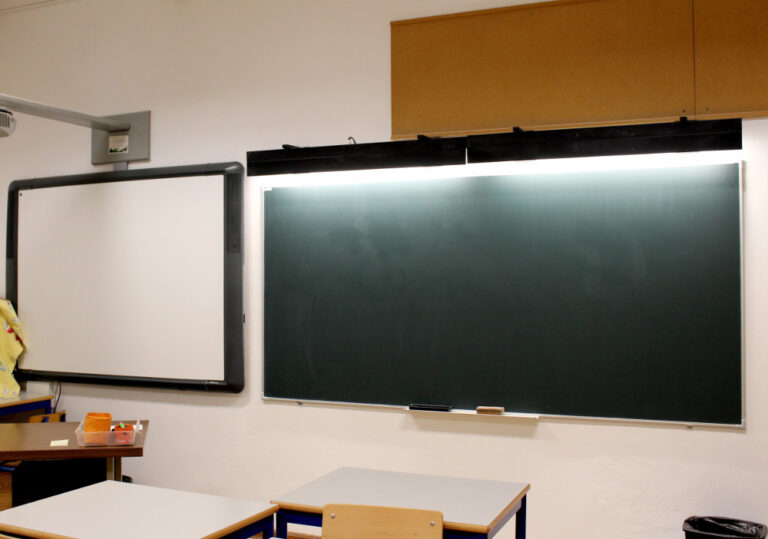 Iluminação LED em escolas | Escola Básica Fonte do Lavra