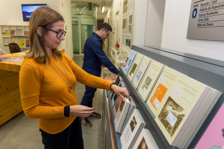 Festival O Som da Tinta | Edição ano zero | Feira do livro