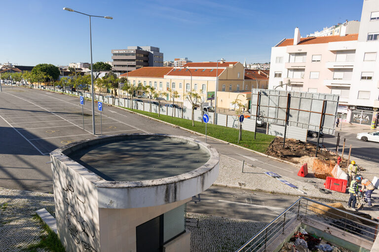 Obras Terminal Interface Setúbal - abertura estaleiro