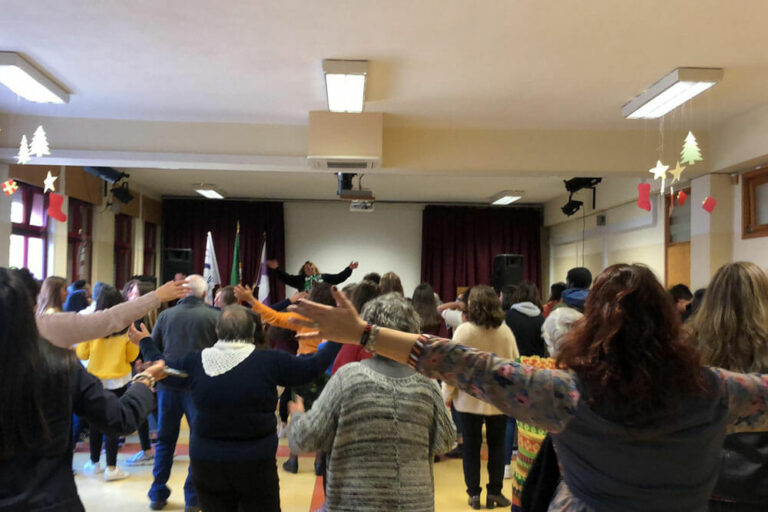 Ioga do Riso - ES Dom Manuel Martins