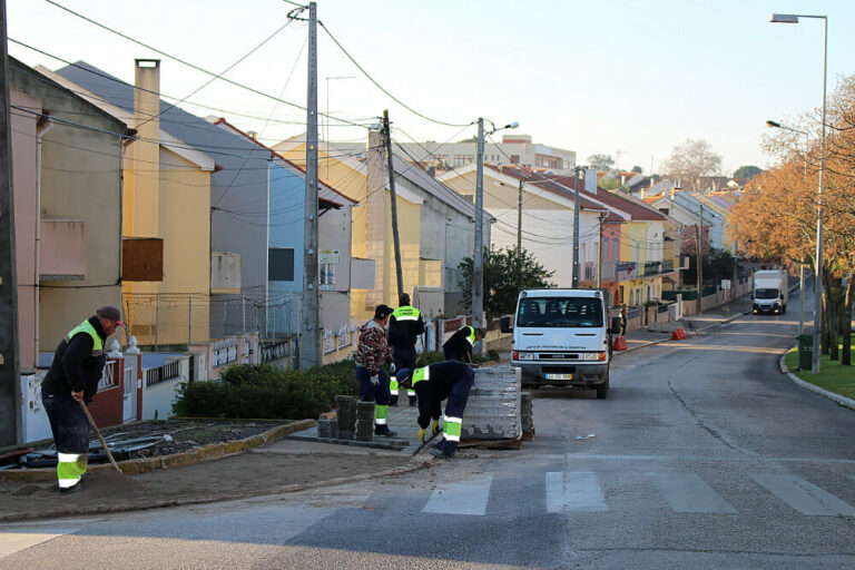 Obras na Terroa | Avenida Soeiro Pereira Gomes | Junta de Freguesia de São Sebastião