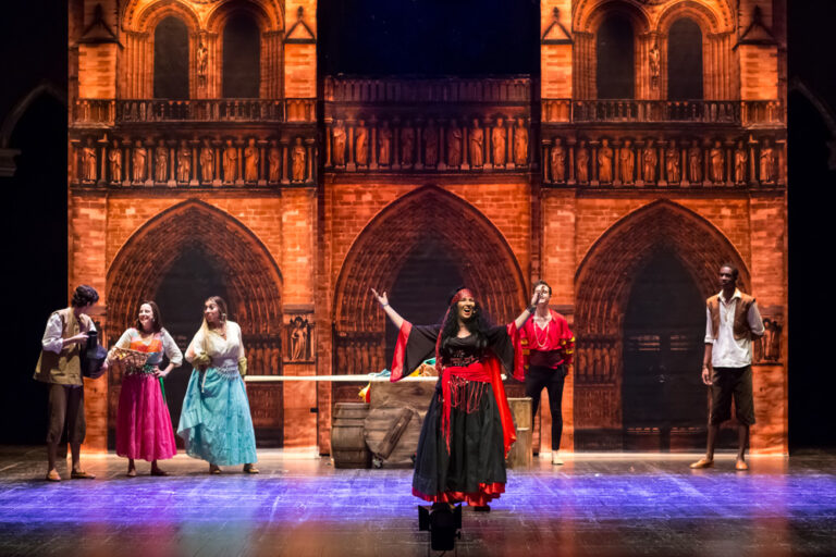 O Corcunda de Notre Dame - II Bambolinices