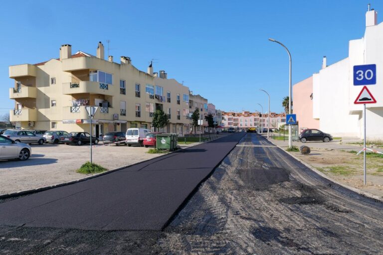 Repavimentação - ruas José Afonso e Vasco Santana