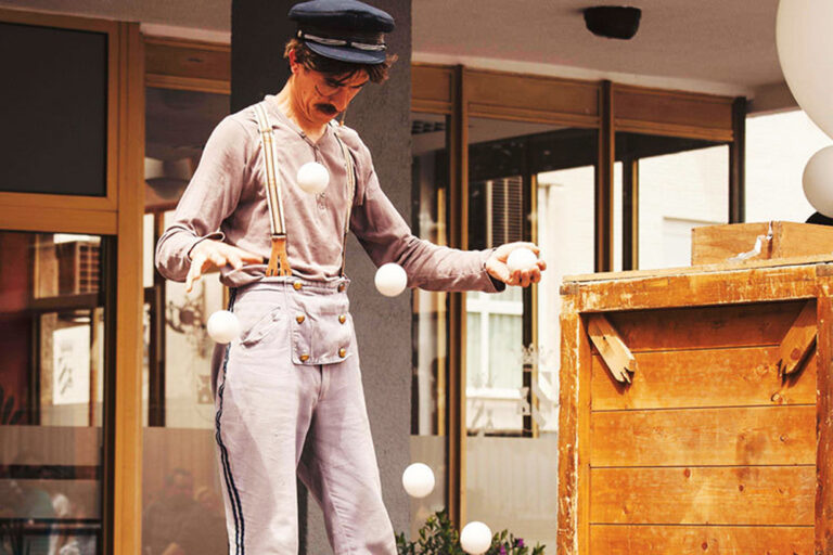 Sin Remite - II Bambolinices