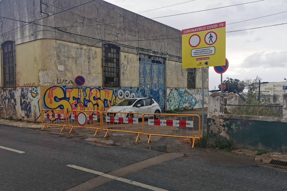 Coronavírus Covid-19 | sinalização frente ribeirinha