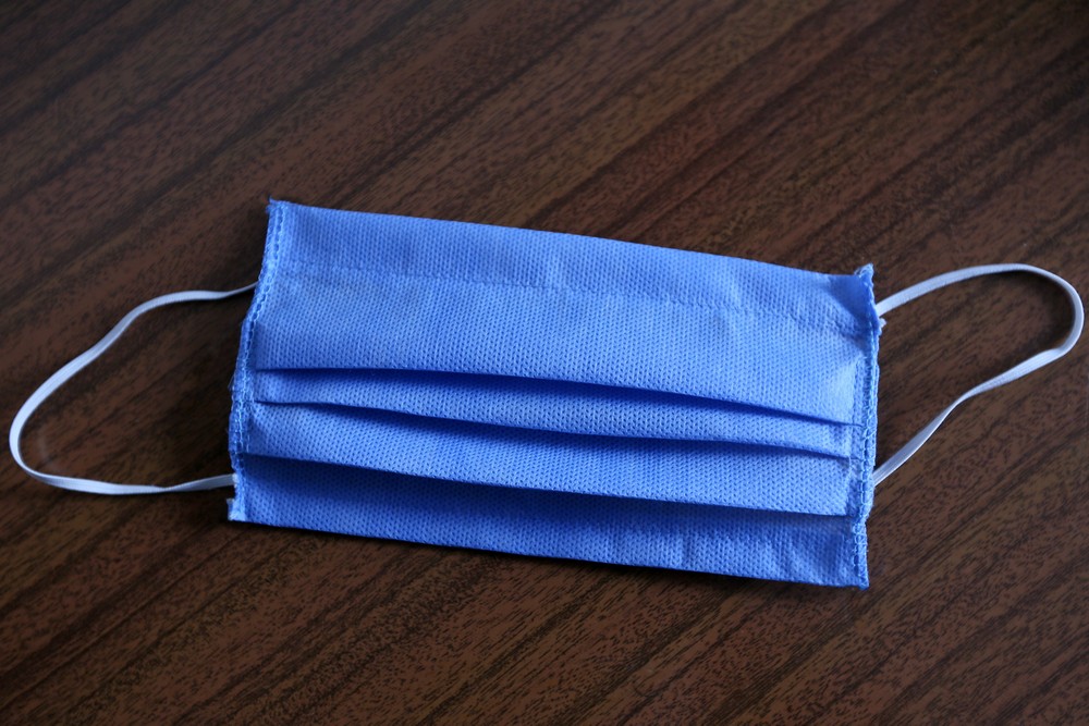 Coronavírus Covid-19 | costureiras produzem máscaras para o Centro Hospitalar de Setúbal