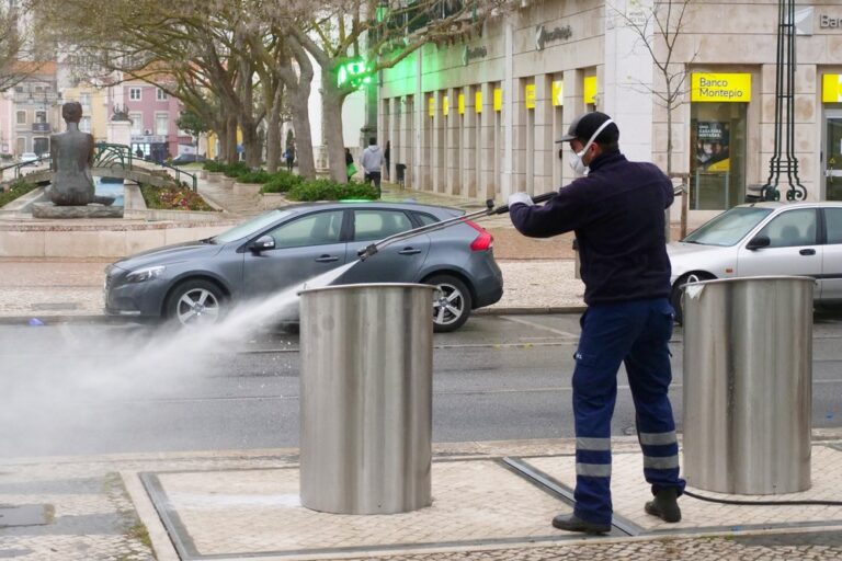 Lavagem e desinfeção de contentores
