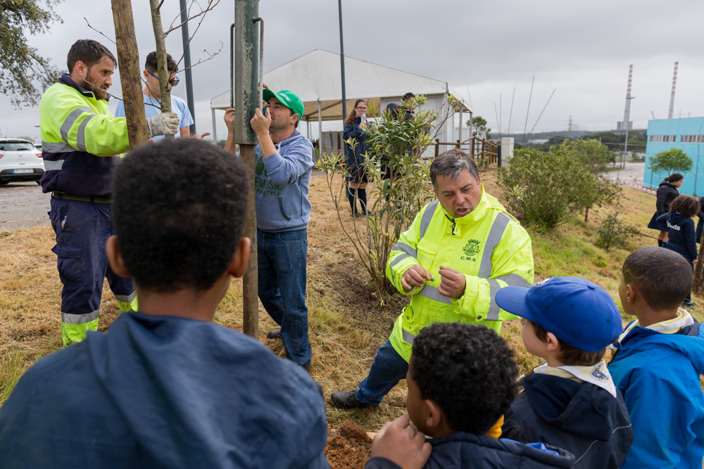 Seja Jardineiro Por Um Dia - Parque Sant'Iago