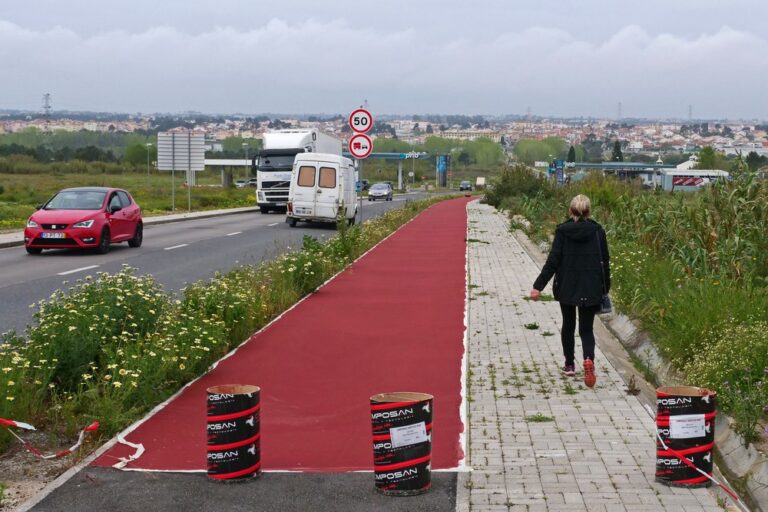 Obras - pintura de ciclovia | projeto HUB10