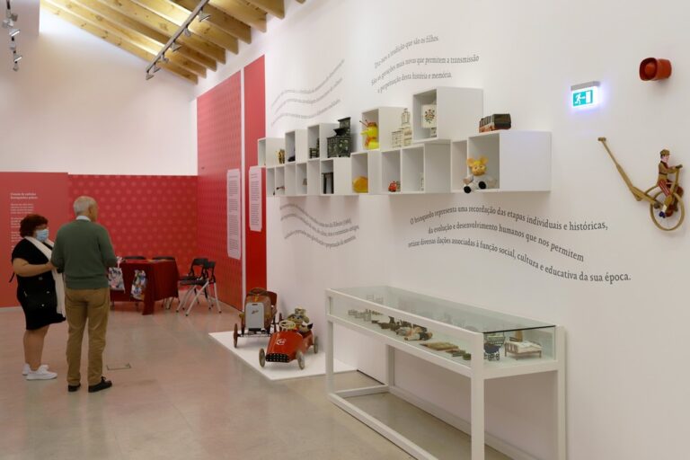 COVID-19 - Reabertura de Espaços Museológicos - Dia Internacional dos Museus