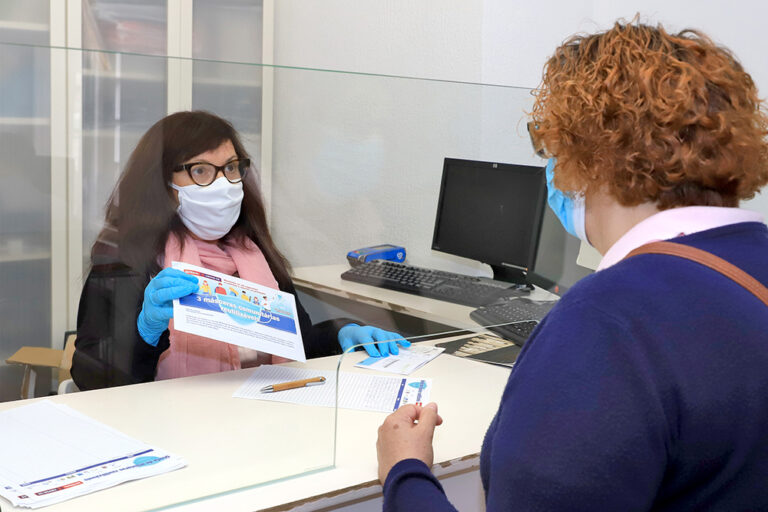 COVID-19 - Entrega de Máscaras - Loja Coisas de Setúbal - 5 de maio 2020