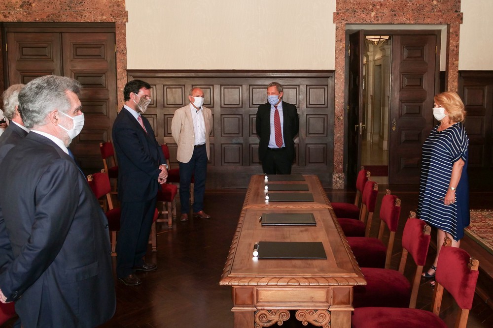 Obras encosta do Forte de São Filipe - Protocolo