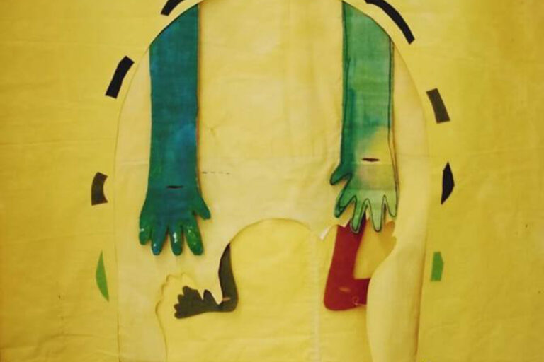 Dentro de Casa #2 | A Porta Amarela