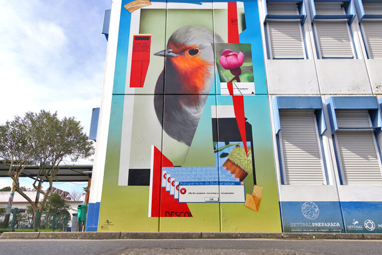 Mês dos Riscos e das Alterações Climáticas - Mural Defesa da Biodiversidade - Smile -EB 2,3 de Azeitão
