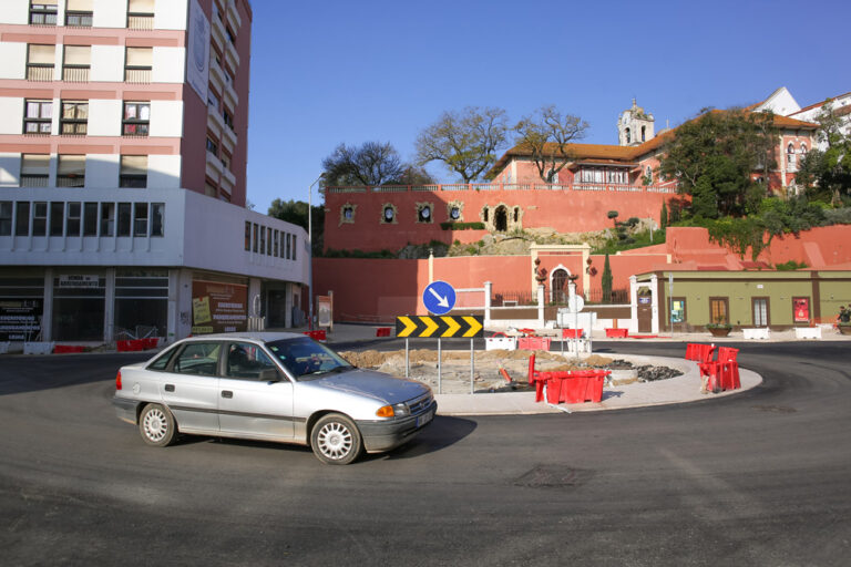 Obras - Avenida dos Combatentes - 06-03-2021