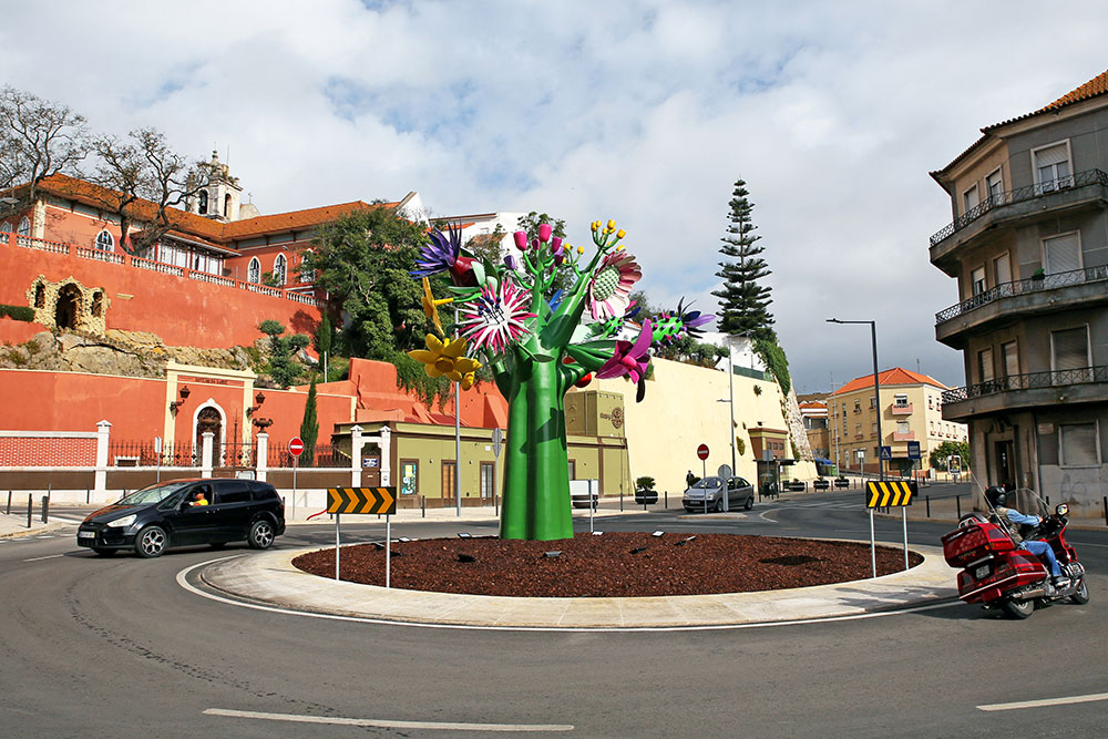 Escultura "Flores da Arrábida"