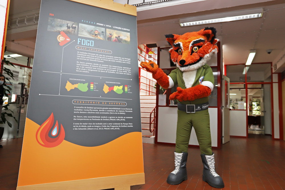 Mês das Alterações Climáticas - Mascote do SMPCB Salvador - EB 2, 3 Azeitão