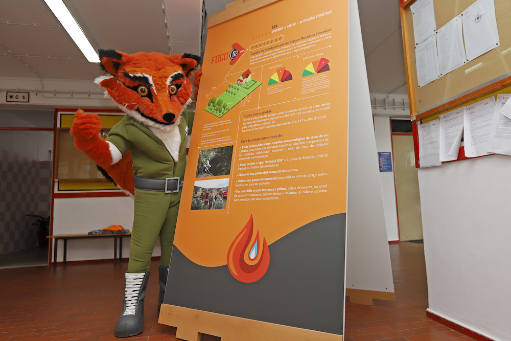 Mês das Alterações Climáticas - Mascote do SMPCB Salvador - EB 2, 3 Azeitão