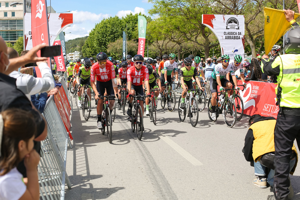 Ciclismo | Clássica da Arrábida 2021 - partida Avenida Luísa Todi