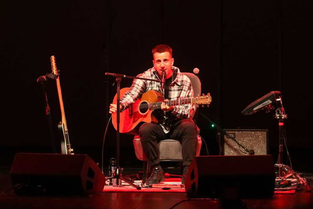 Fernando Daniel Acústico (10)
