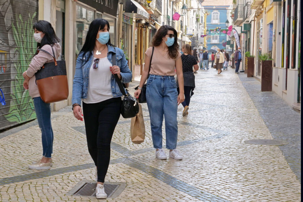 Covid-19 | reabertura lojas na Baixa