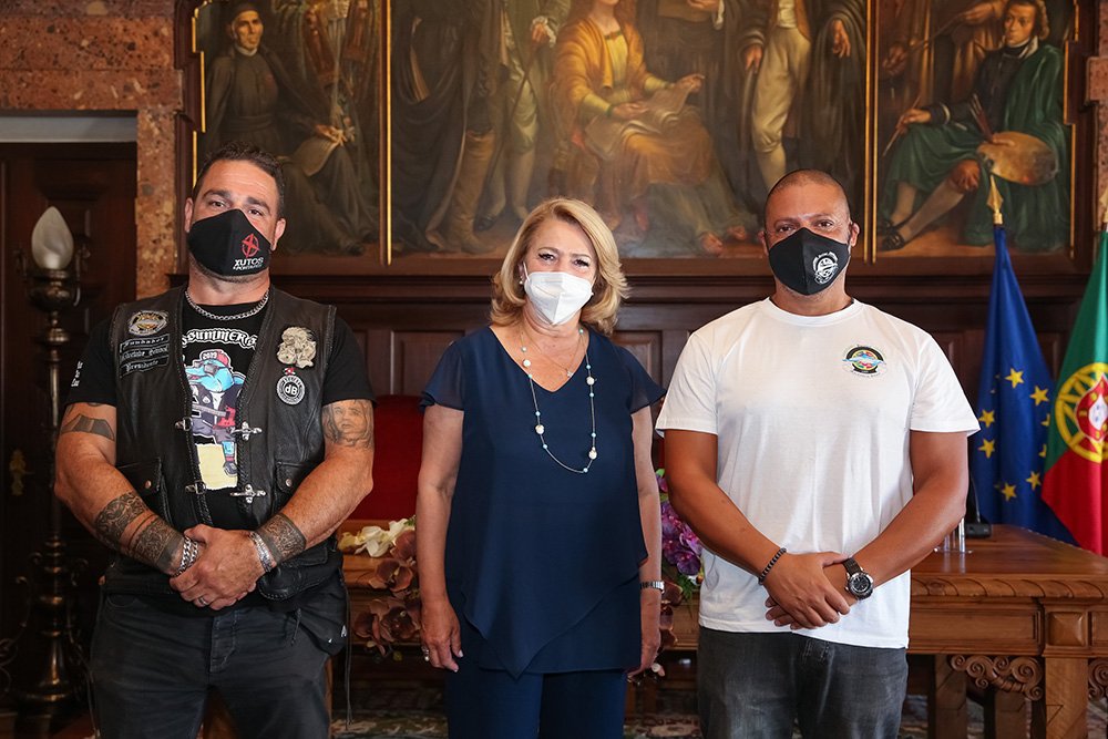 Expedição “Portugal aos 4 Cantos” | presidente recebe piloto Pedro Silva nos Paços do Concelho