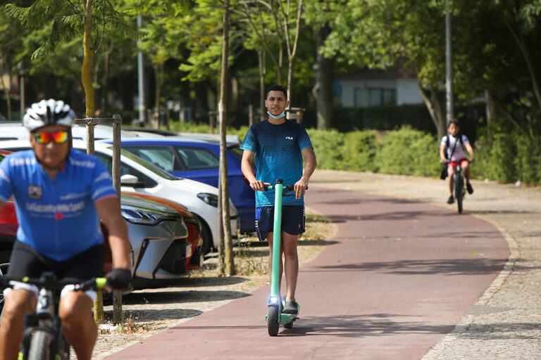 Trotinetas elétricas Bolt