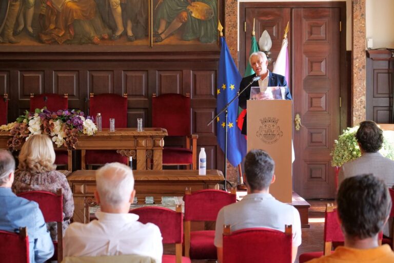 Assinatura de protocolo entre a autarquia e a Fundação do Desporto